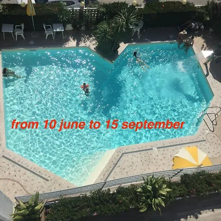 Petlyapartments #12 Lägenhet