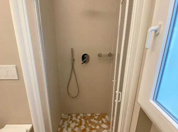 Petlyapartments #12 *